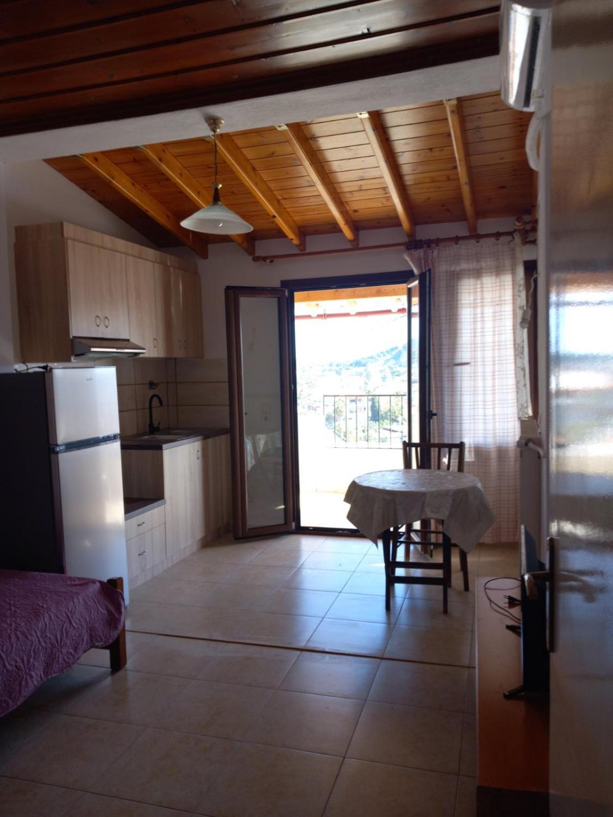 Katerinas Apartmens Skiathos Town Luaran gambar