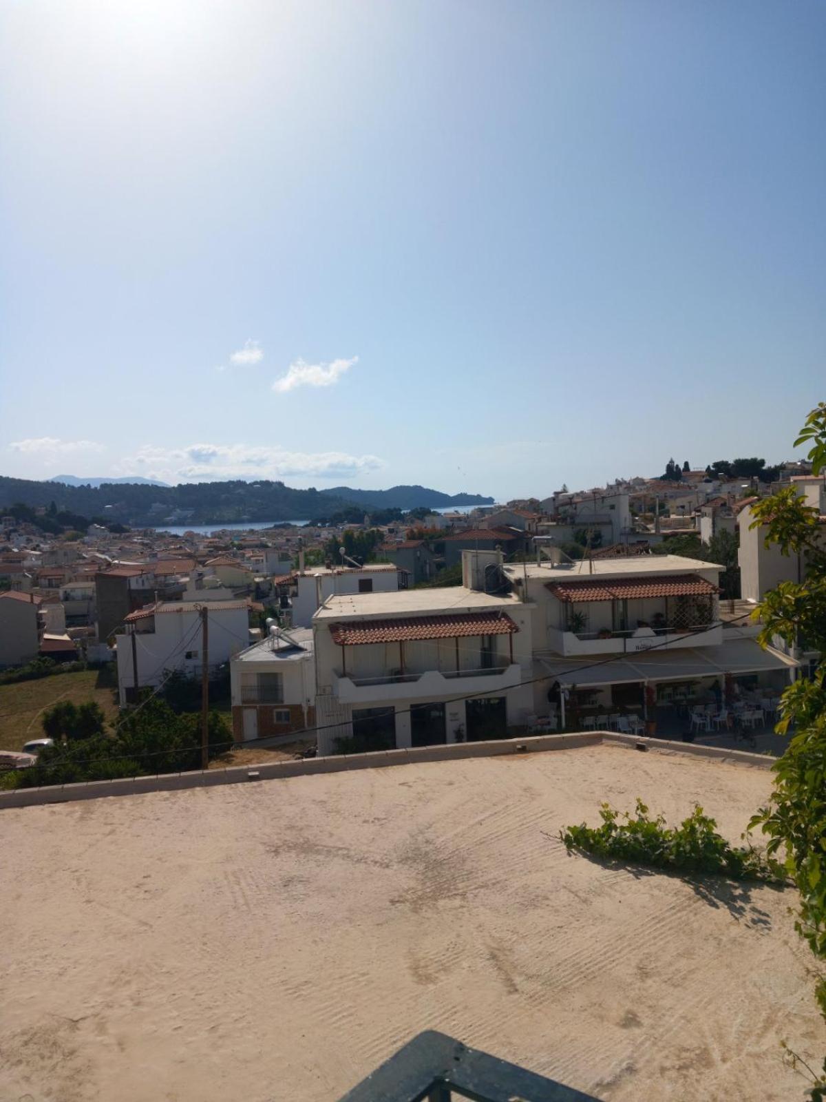 Katerinas Apartmens Skiathos Town Luaran gambar