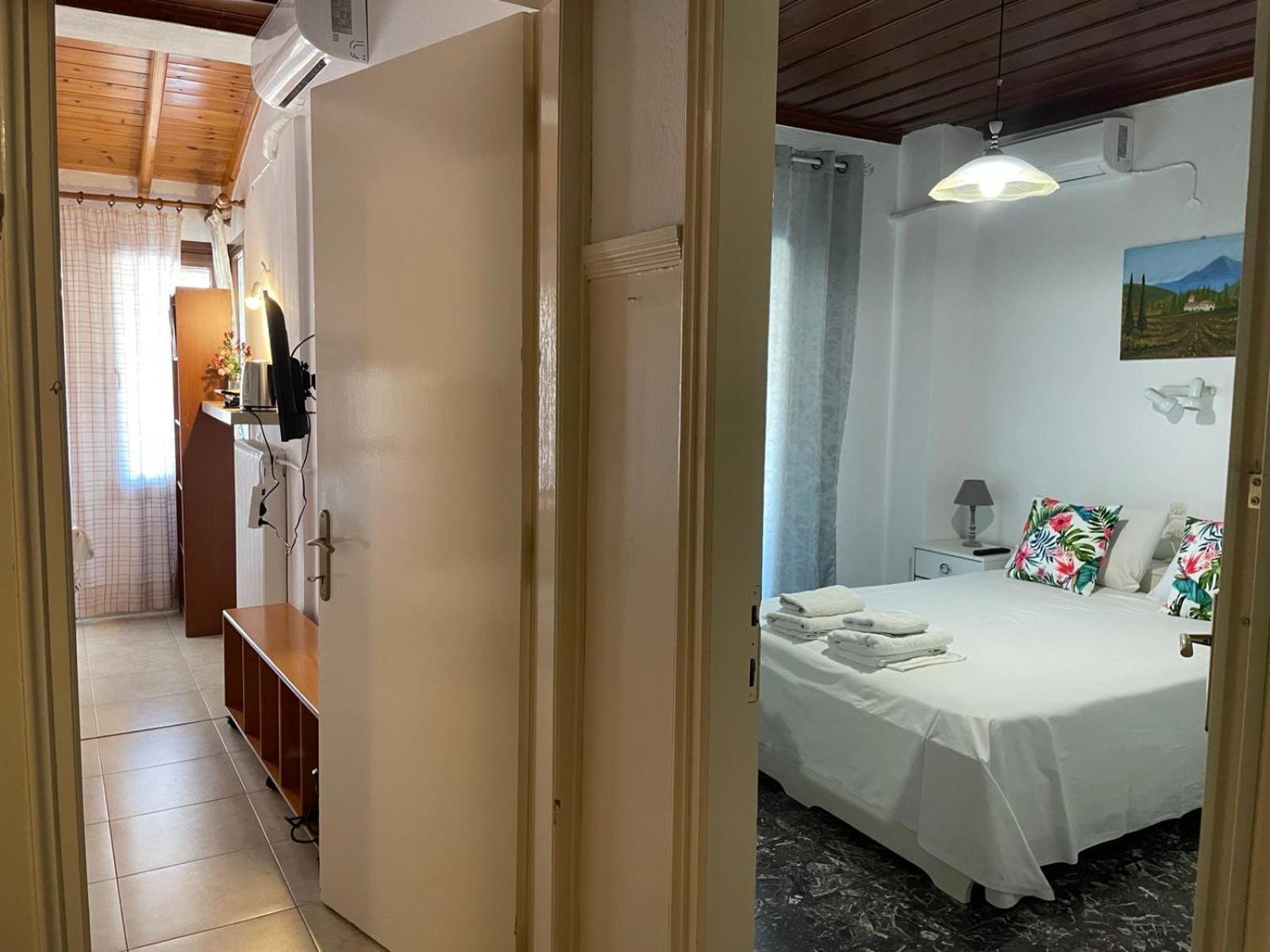Katerinas Apartmens Skiathos Town Luaran gambar